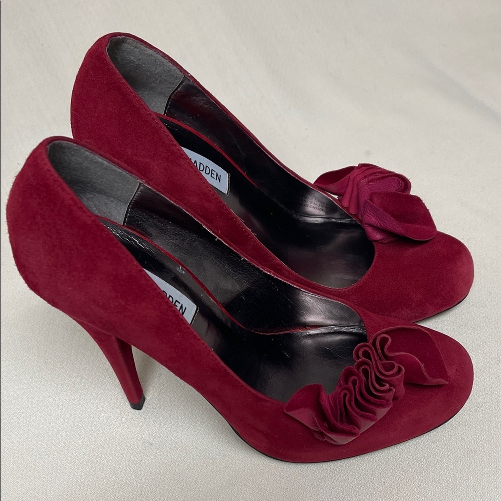 Steve Madden Burgundy Suede Heels with Ruffle Detail